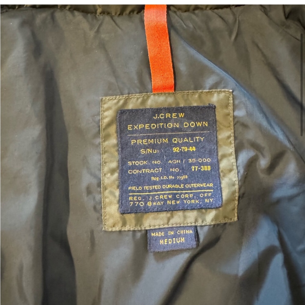 J. CREW - EUC Expedition Down Puffer - Dark Forest Green - Picture 4 of 13
